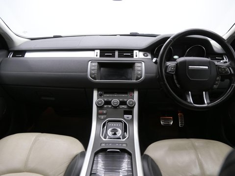 Land Rover Range Rover Evoque 2.0 TD4 HSE Dynamic Auto 4WD Euro 6 (s/s) 5dr 9