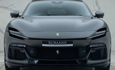 Ferrari Purosangue 8