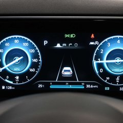 Hyundai TUCSON 1.6 Tucson Premium TGDi MHEV Semi-Auto 5dr 1