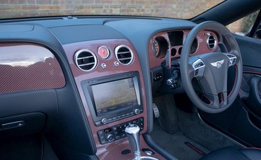 Bentley Continental Supersports Convertible ISR 17