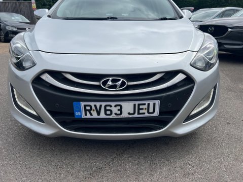 Hyundai i30 1.6 Active Auto Euro 5 5dr 9