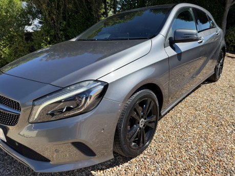 Mercedes-Benz A Class 1.5 A180d Sport (Premium Plus) 7G-DCT Euro 6 (s/s) 5dr 7