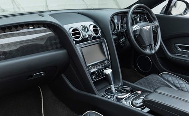 Bentley Continental Supersports Convertible 16
