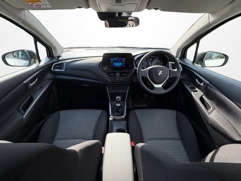 Suzuki S-Cross 1.4 Boosterjet 48V Hybrid Motion 5dr 18
