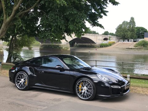 Porsche 911 (991) 3.8 Turbo S PDK 4WD Coupe 21