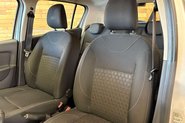 Dacia Sandero 1.5 dCi Laureate Hatchback 5dr Diesel Manual Euro 5 (90 ps) 38