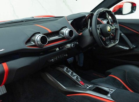 Ferrari 812 Superfast 13