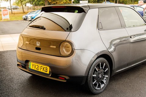 Honda Honda E ADVANCE 8