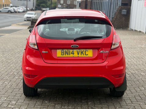 Ford Fiesta 1.0T EcoBoost Zetec Hatchback 5dr Petrol Manual Euro 5 (s/s) (100 ps) 4