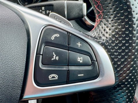 Mercedes-Benz GLA Class GLA 220 D 4MATIC AMG LINE PREMIUM PLUS 27