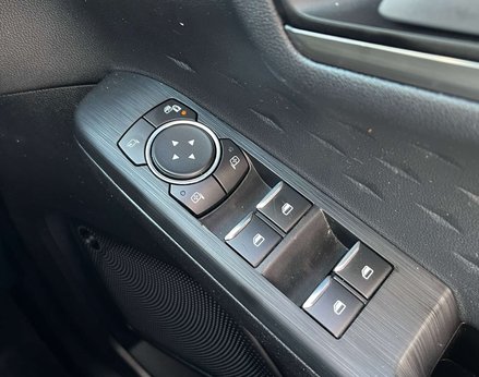 Ford Kuga 2.5 Kuga Titanium First Edition PHEV CVT 5dr 61