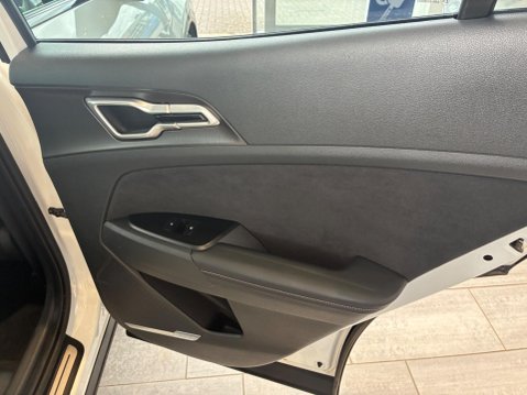 Kia Sportage 1.6 h T-GDi GT-Line S Auto Euro 6 (s/s) 5dr 14
