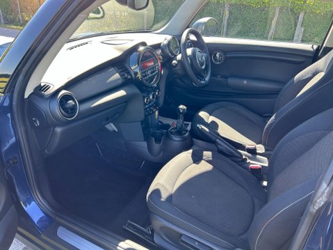 Mini Hatch 1.2 One Euro 6 (s/s) 3dr 23