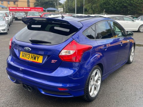 Ford Focus 2.0T EcoBoost ST-2 Euro 5 (s/s) 5dr 11