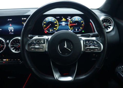 Mercedes-Benz GLB 1.3 GLB200 AMG Line (Premium) SUV 5dr Petrol 7G-DCT Euro 6 (s/s) (163 ps) 19