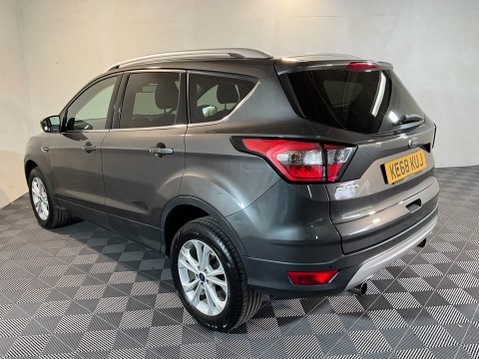 Ford Kuga TITANIUM TDCI 4