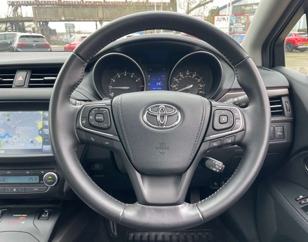 Toyota Avensis 1.8 Avensis Excel Valvematic CVT 5dr 19