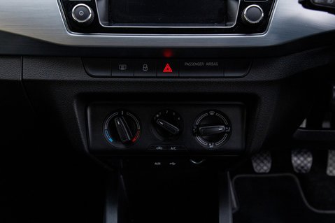 Skoda Fabia COLOUR EDITION MPI 33