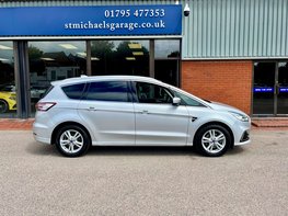 Ford S-Max 2.5 S-Max Titanium HEV CVT 5dr 10