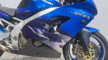 Kawasaki ZX ZX9R C1 1999 RUNNING PROJECT BIKE SPARES OR REPAIR 900CC 22
