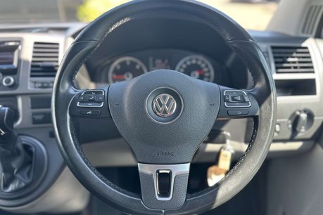 Volkswagen Transporter 2.0 BiTDI T32 Highline Kombi 4dr Diesel DSG 4MOTION L1 H1 (226 g/km, 178 bh 27