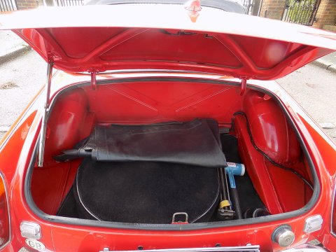 MG MGB MKII ROADSTER 17