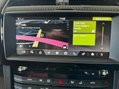 Jaguar F-Pace 2.0 D180 Chequered Flag Auto AWD Euro 6 (s/s) 5dr 31