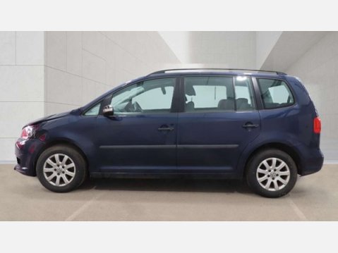 Volkswagen Touran 1.6 TDI S MPV 5dr Diesel DSG Euro 5 (105 ps) 7