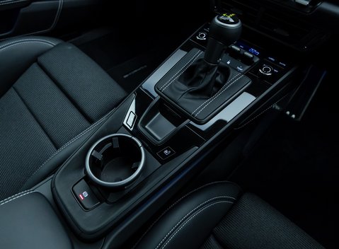 Porsche 911 GT3 TOURING (992.2) 23