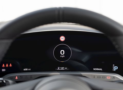 Porsche Taycan Turbo S 20