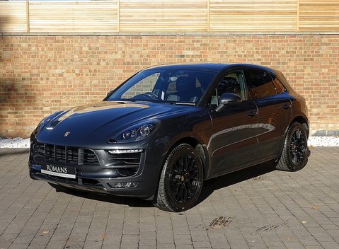 Porsche Macan GTS 4