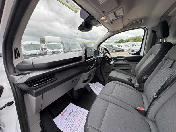 Ford Transit Custom AUTO LWB [SOLD MM] L2H1 Low Roof Limited DELIVERY 12