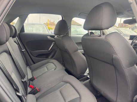 Audi A1 SPORTBACK TFSI SPORT 13