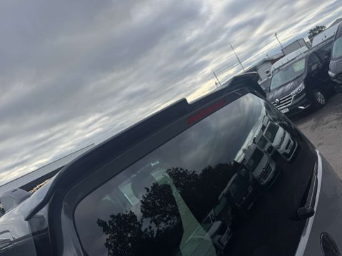 Volkswagen Transporter 2.0 TDI T30 Highline Kombi Double Cab 5dr Diesel DSG FWD SWB Euro 6 (s/s) ( 33