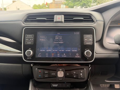 Nissan LEAF N-CONNECTA 17
