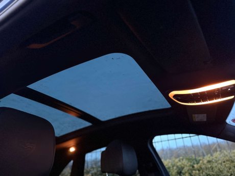 Porsche Macan 2.0 Macan Semi-Auto 4WD 5dr 23