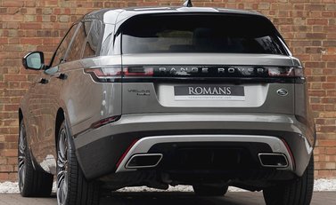Land Rover Range Rover Velar D300 HSE First Edition 3