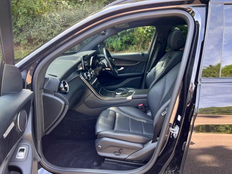 Mercedes-Benz GLC 2.1 GLC220d AMG Night Edition G-Tronic+ 4MATIC Euro 6 (s/s) 5dr 29