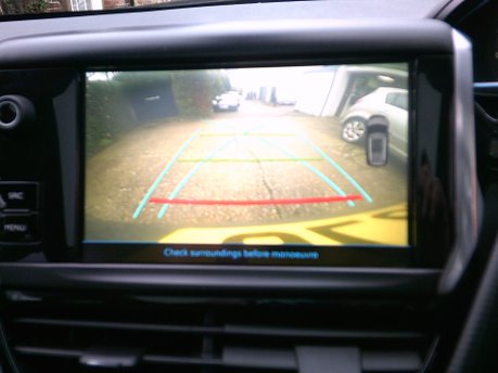 Peugeot 2008 PURETECH S/S ALLURE PREMIUM ONLY 68,000 MILES FROM NEW 19