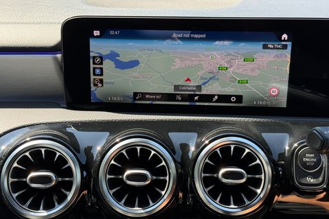 Mercedes-Benz CLA Class CLA 220 D AMG LINE PREMIUM PLUS - PANORAMIC ROOF 53