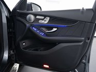 Mercedes-Benz GLC 2.0 GLC300d AMG Line (Premium Plus) SUV 5dr Diesel G-Tronic+ 4MATIC Euro 6 12