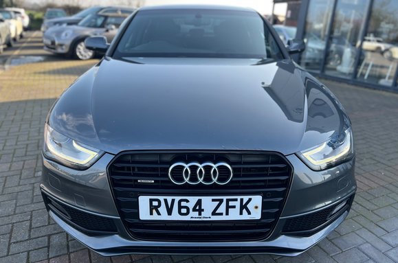 Audi A4 3.0 TDI QUATTRO BLACK EDITION AUTO 4