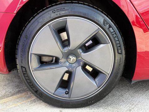 Tesla Model 3 (Dual Motor) Long Range Saloon 4dr Electric Auto 4WDE (346 ps) 15