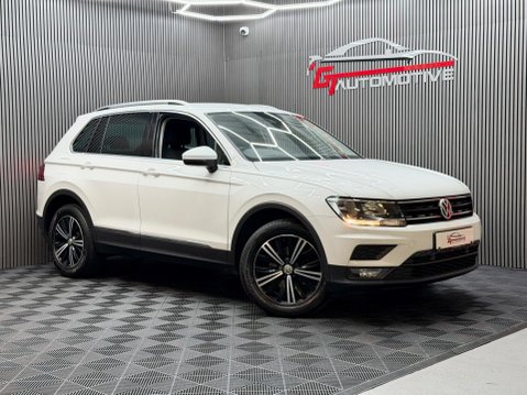 Volkswagen Tiguan 2.0 TDI SE Navigation 4Motion Euro 6 (s/s) 5dr 3