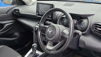 Toyota Yaris Cross 1.5 VVT-h Icon SUV 5dr Petrol Hybrid E-CVT Euro 6 (s/s) (116 ps) 39