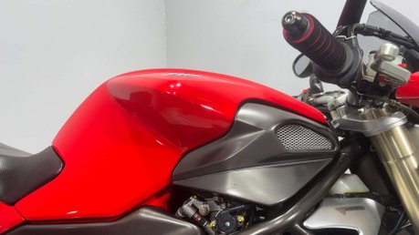 MV Agusta Brutale 2004 17K MOT RIDES GREAT STUNNING LOOKING BIKE 750CC INLINE 4 36