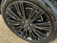 Land Rover Range Rover WESTMINSTER BLACK MHEV 41