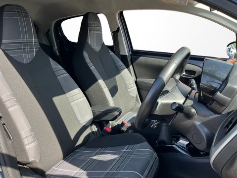 Peugeot 108 1.2 PureTech Allure 5dr 13