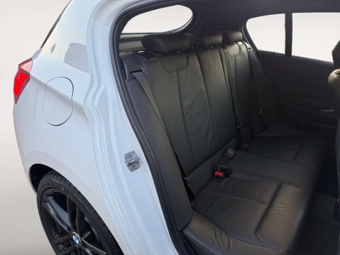 BMW 1 Series 1.5 118i M Sport Shadow Edition Auto 5dr 15