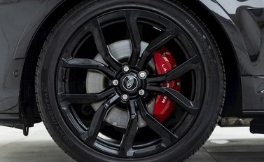 Land Rover Range Rover Sport 5.0 SVR Carbon Edition 8